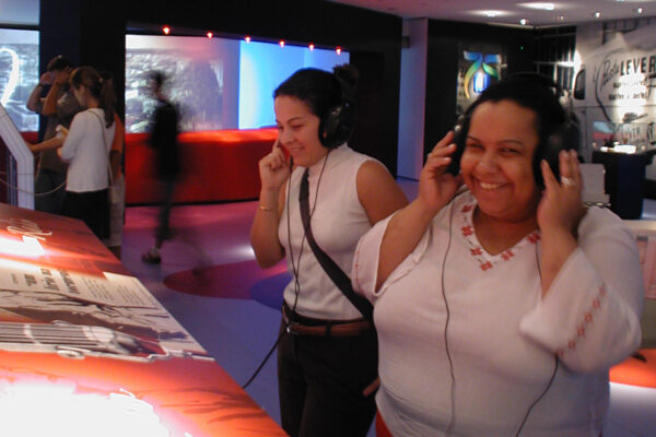 Unilever-75-galeria-07 Unilever-75-galeria-07