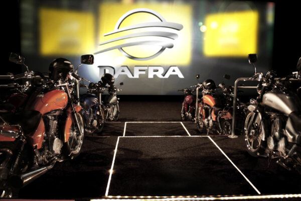 dafra-4d-galeria-4web-01 dafra-4d-galeria-4web-01