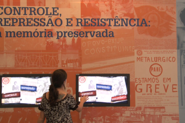 memorial-da-resistencia-interativo-4web-01 memorial-da-resistencia-interativo-4web-01