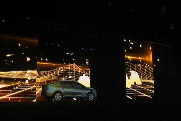 novo-renault-logan-galeria-4web-11 novo-renault-logan-galeria-4web-11