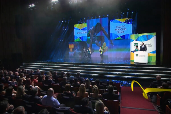 premio-cob-galeria-4web-12 premio-cob-galeria-4web-12