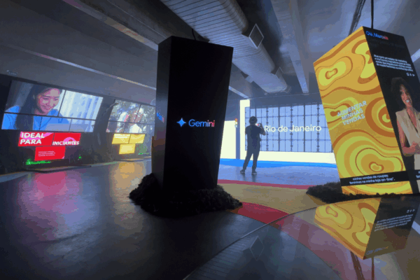 24009_AKM Google for Brasil Gemini LED Interativo 3 24009_AKM Google for Brasil Gemini LED Interativo 3